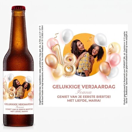 Gepersonaliseerd bier met een foto en tekst ter ere van het volwassen worden