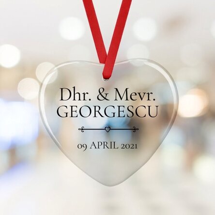 Gepersonaliseerd hartvormig sieraad met tekst - Mr & Mrs