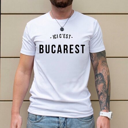 T-shirt de sport personnalisé sur le devant avec un message