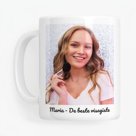 Gepersonaliseerde mok met tekst en een foto