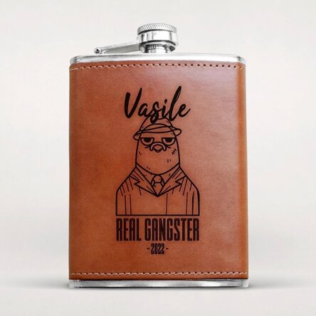 Flacon de poche recouvert de cuir et personnalisé avec un nom - Gangster