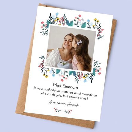 Carte personnalisée avec une photo et un message de printemps