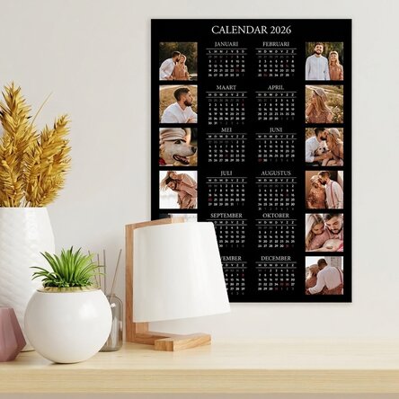 Gepersonaliseerde kalenderposter met 12 foto's en tekst