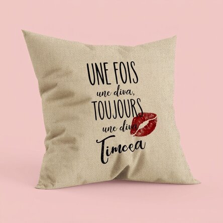 Coussin personnalisé avec inscription - Diva - En
