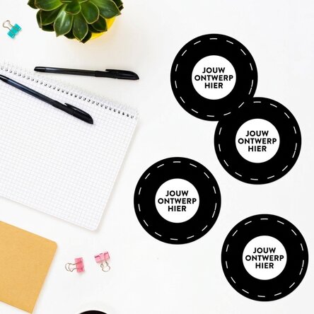 Set van 4 ronde stickers (zelfklevende etiketten) met een diameter van 8,5 cm, gepersonaliseerd met