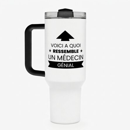 Tasse isotherme avec poignée et paille, personnalisée avec un texte - Voici à quoi elle ressemble