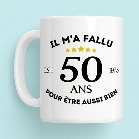 Tasse personnalisée avec inscription - « J'ai fière allure à mon âge »