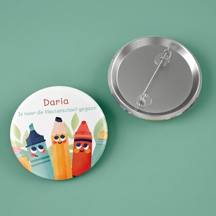 Gepersonaliseerde button met naam en tekst - Potloden