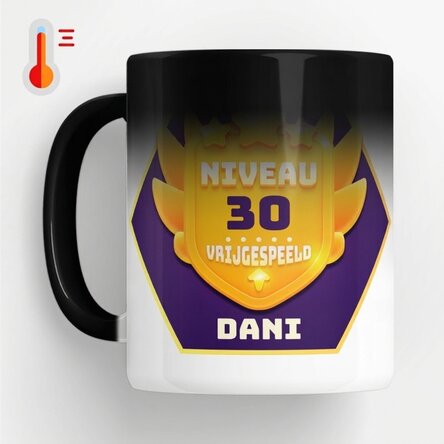 Gepersonaliseerde magische mok met tekst voor een verjaardag - Level Unlocked