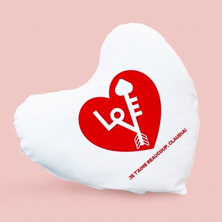 Coussin personnalisé en forme de cœur - #love