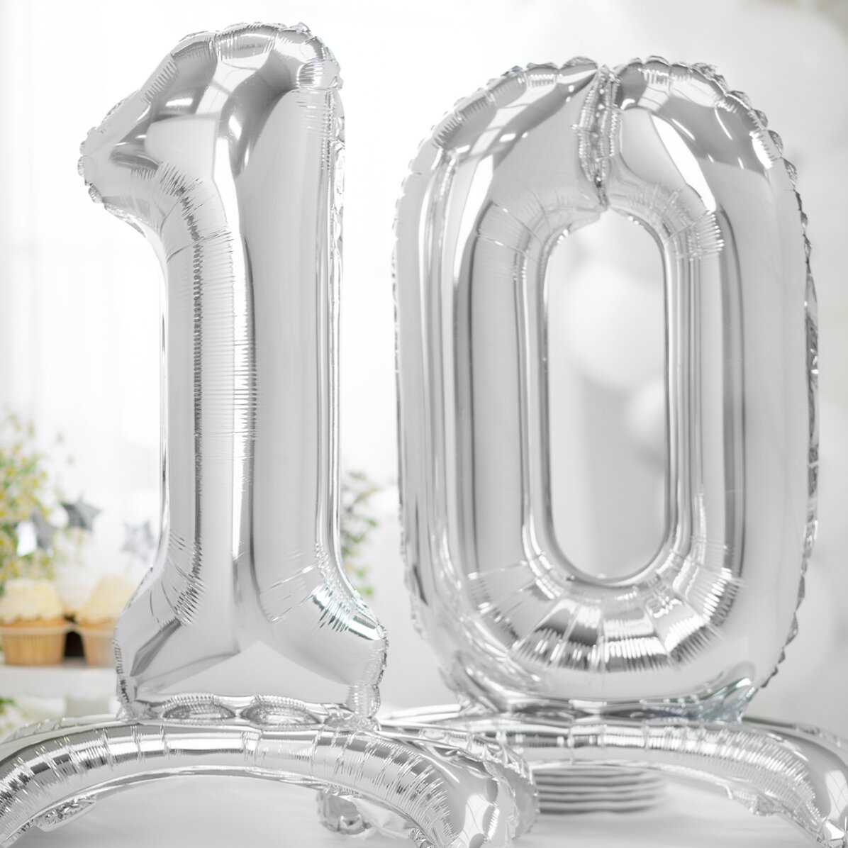 Ballonnen - Zilveren cijfers van 70 cm met steunbeugel