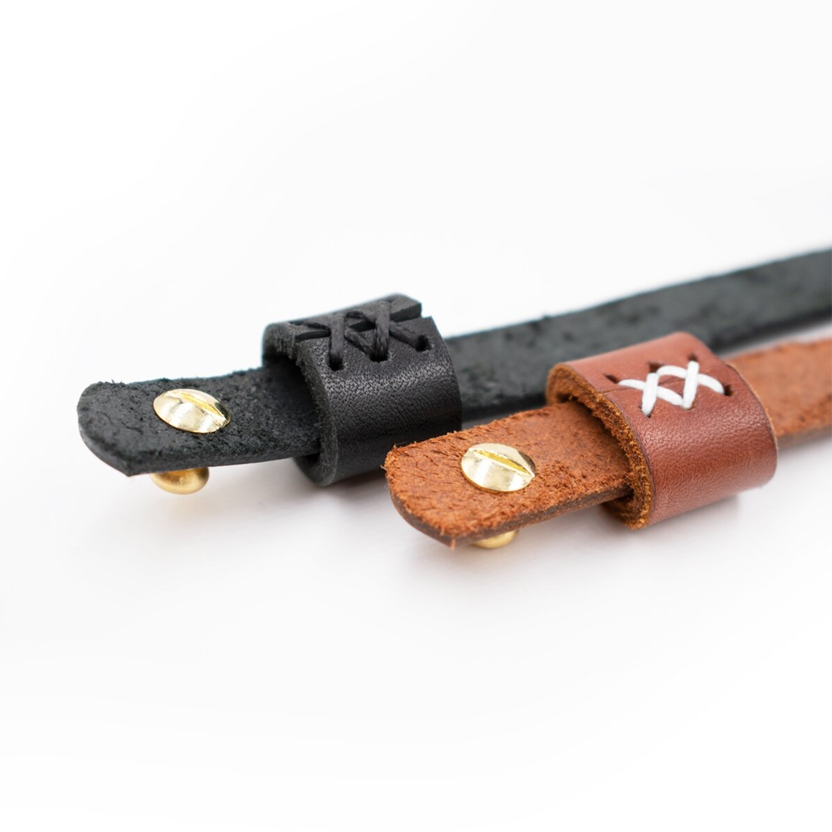 Gepersonaliseerde leren armband met initialen en het sterrenbeeld Steenbok