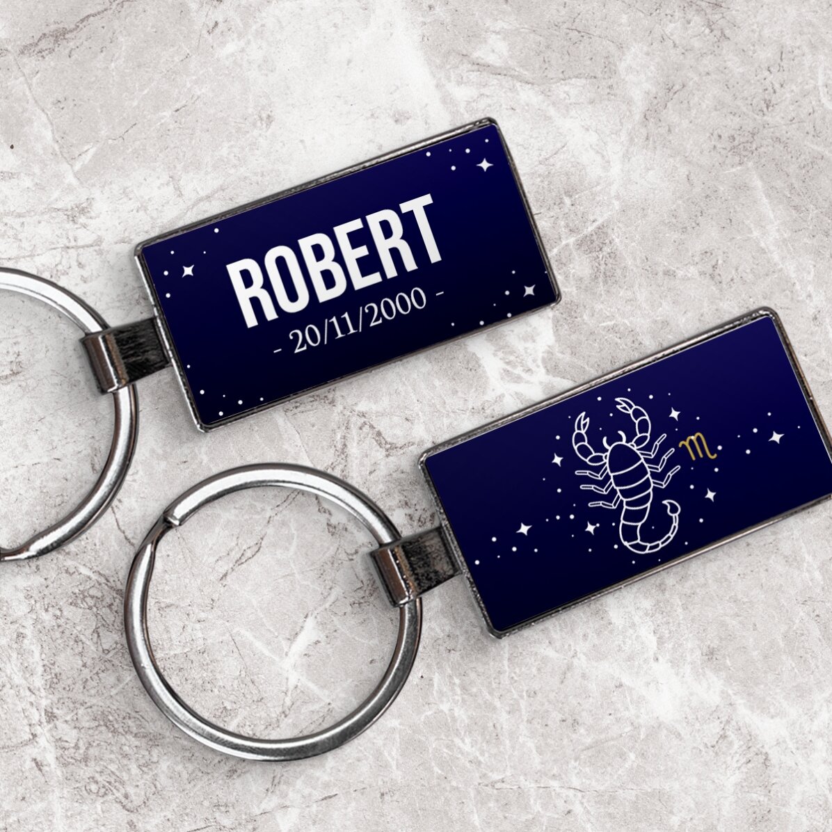 Gepersonaliseerde sleutelhanger met tekst en sterrenbeeld - Schorpioen