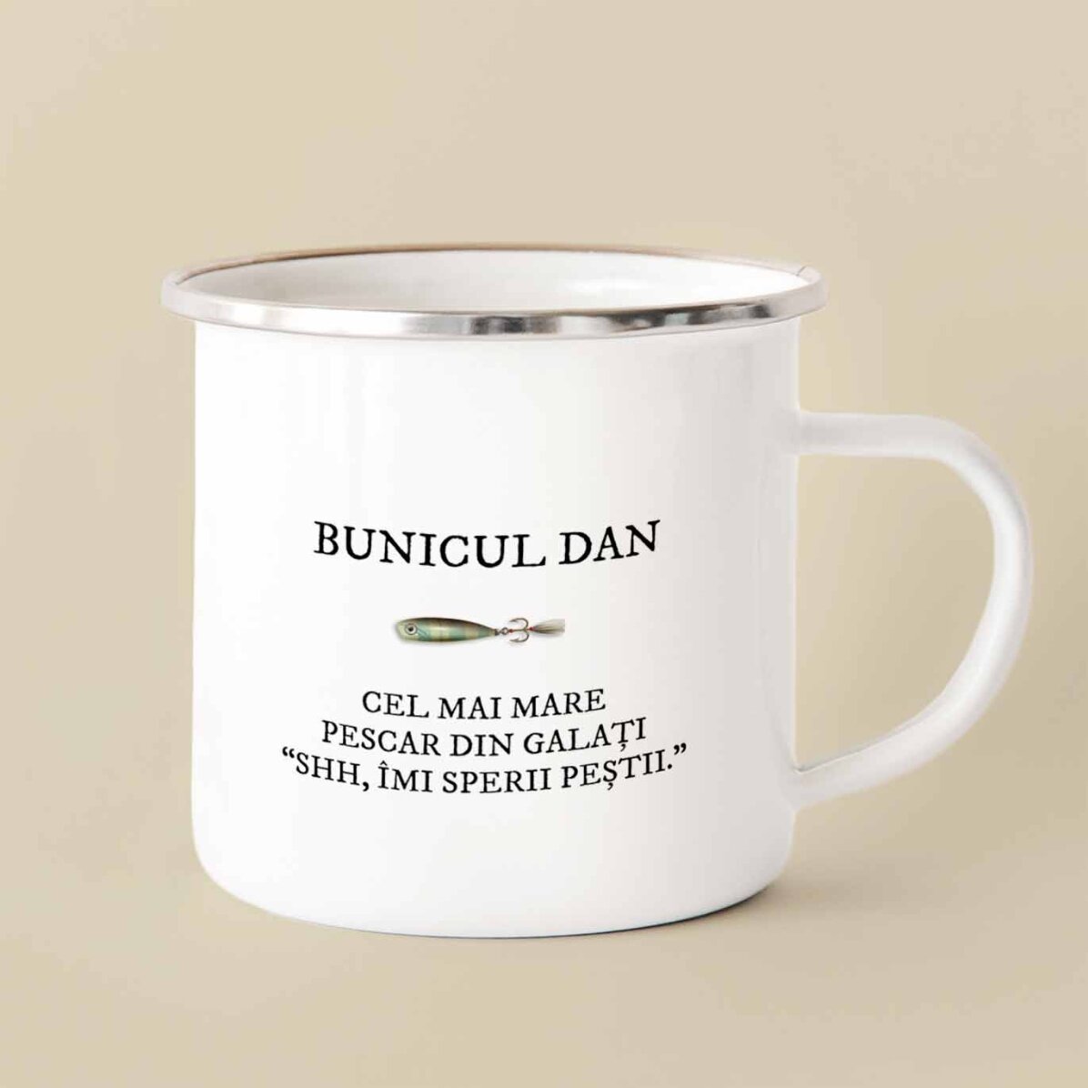 Tasse en métal émaillée avec une photo et un message pour les pêcheurs