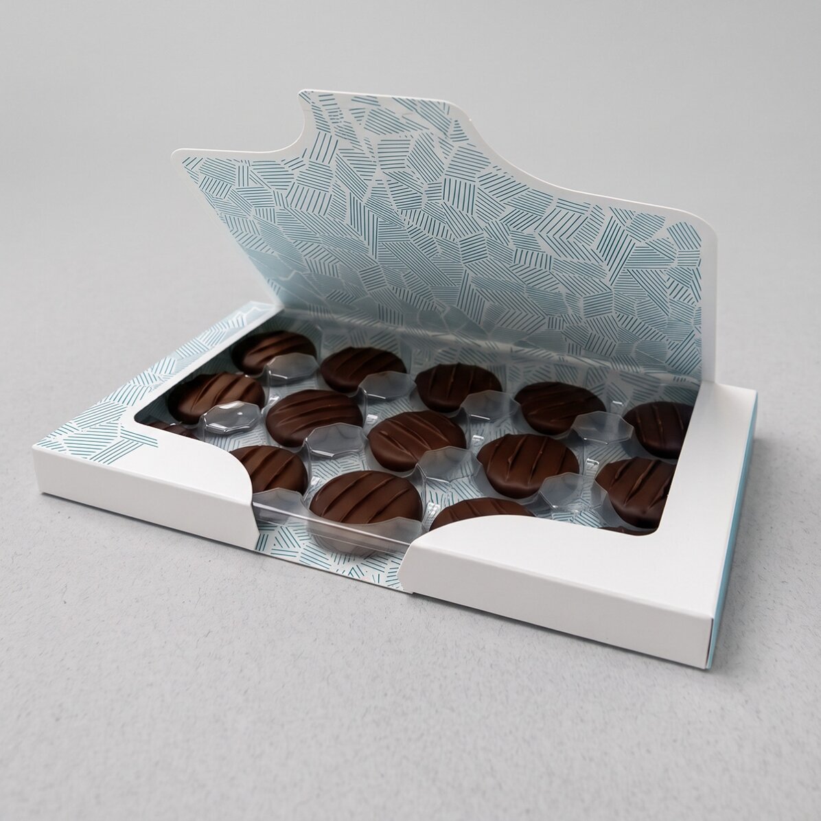 Doosje bonbons met crème, gepersonaliseerd met 4 foto’s en een boodschap