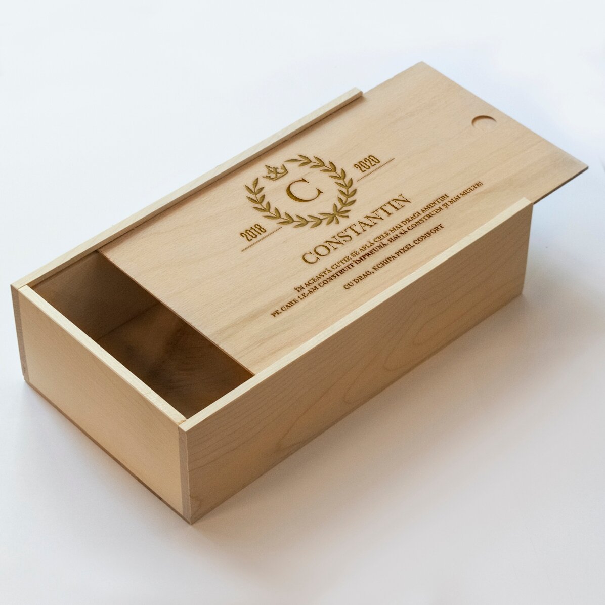 Gepersonaliseerde houten geschenkdoos - Lauri