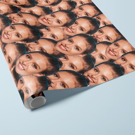 Gepersonaliseerd cadeaupapier met een foto - Collage