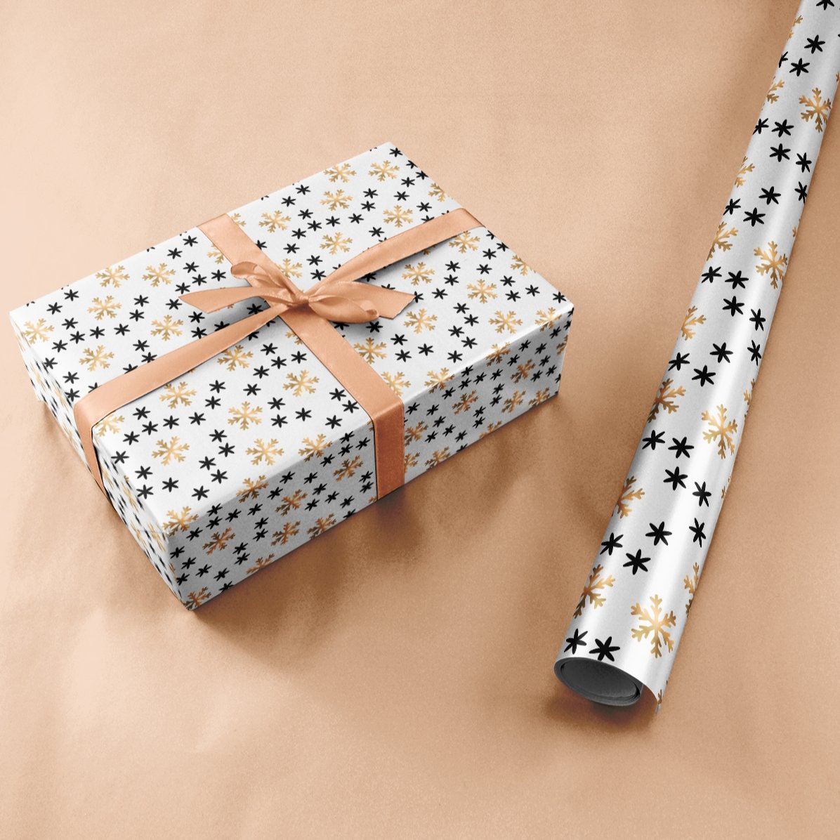 Gepersonaliseerd cadeaupapier met tekst in een kader - Snowflakes