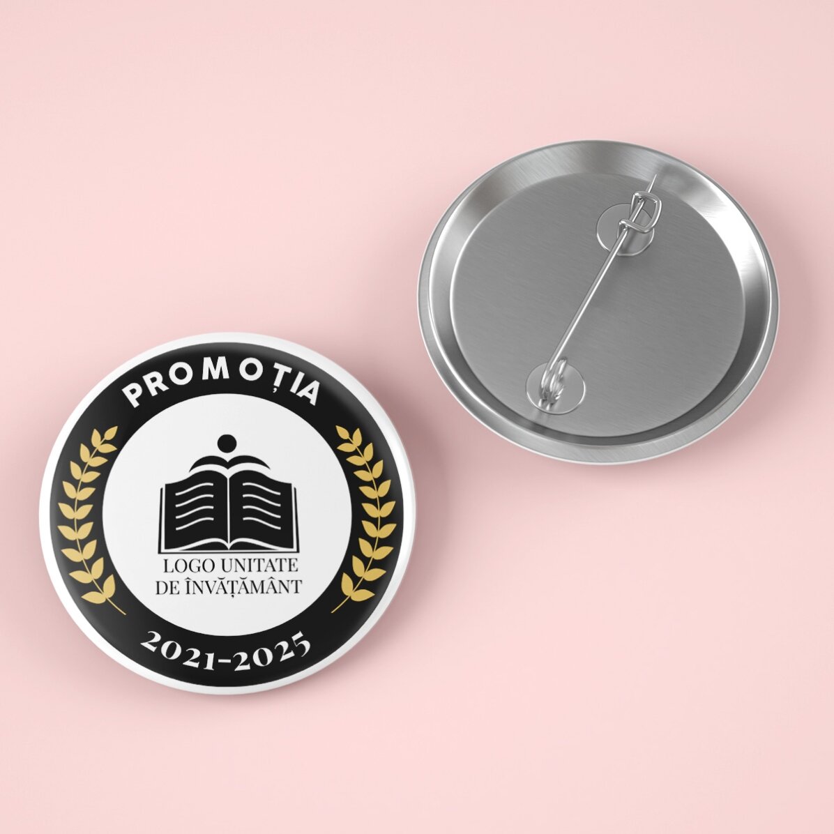 Gepersonaliseerde button met tekst en logo voor afstuderen