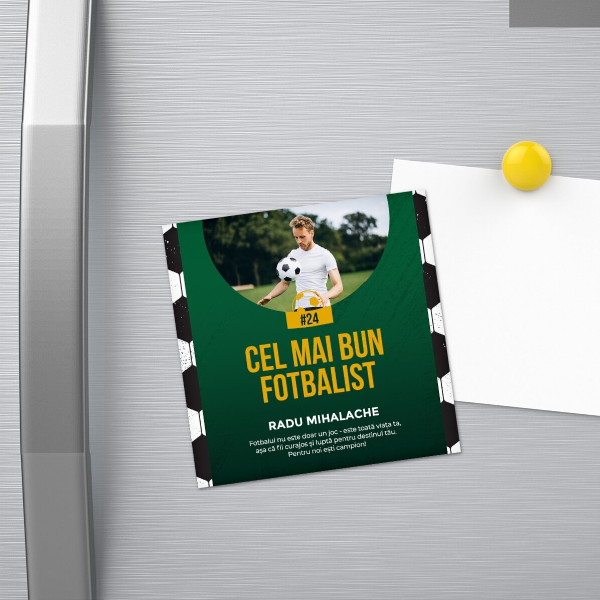 Gepersonaliseerde magneet van 10x10 met foto en tekst - Voetbal