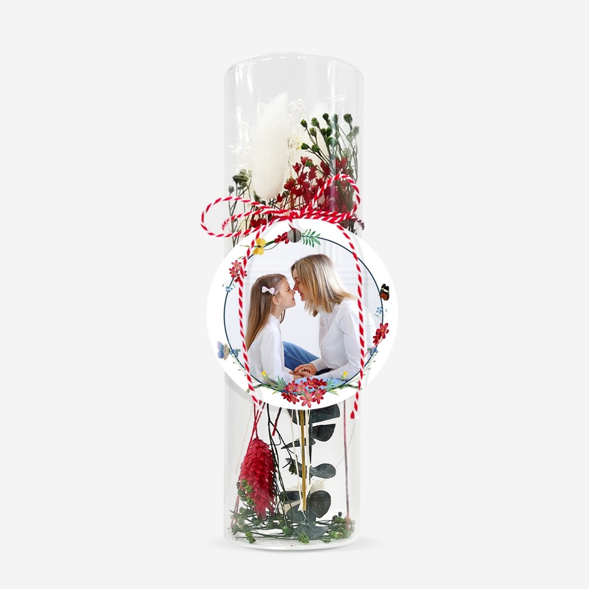 Martisor-sieraad van glas met geconserveerde bloemen, gepersonaliseerd met een foto