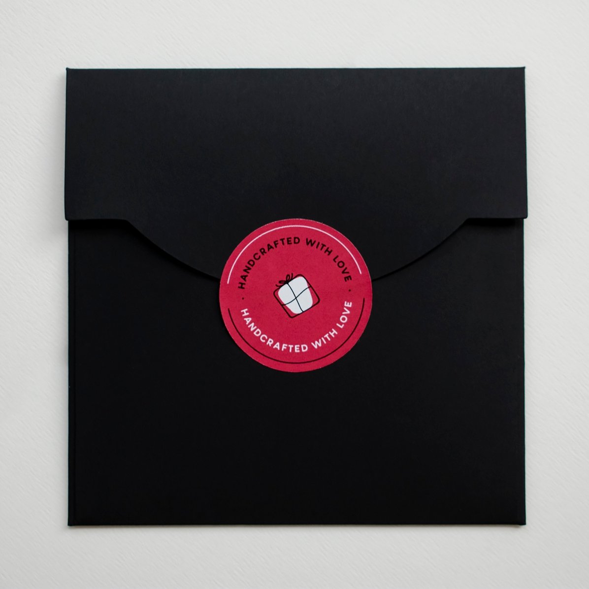 Élégante enveloppe cadeau noire