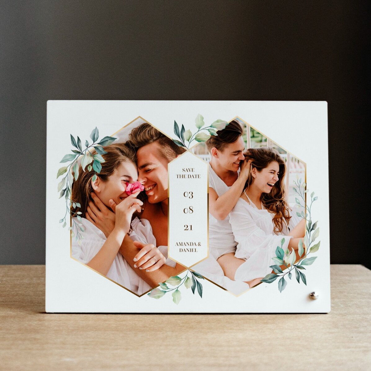 Gepersonaliseerde fotolijst voor op het bureau met 2 foto’s en tekst - Bruiloft