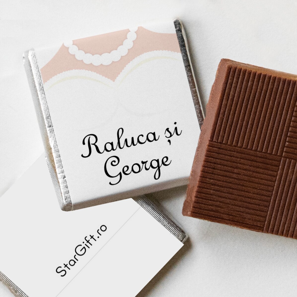 Set van 10 gepersonaliseerde minichocolade met tekst - Mr and Mrs