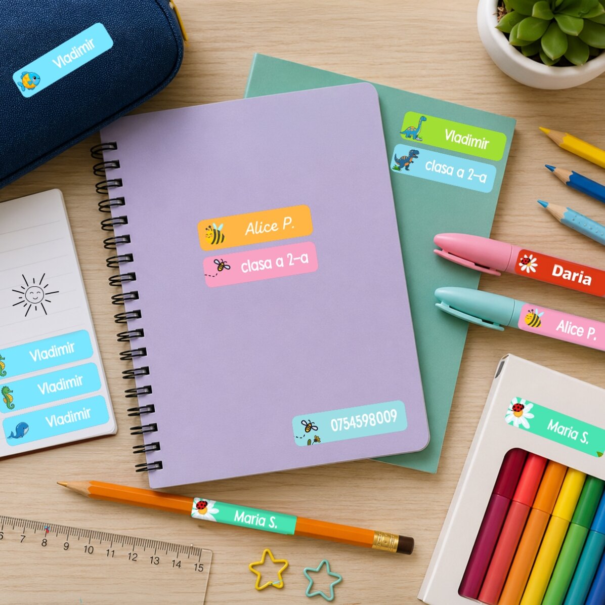 Lot de 36 autocollants personnalisés pour la maternelle / l