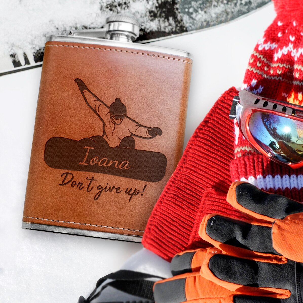 Flacon de poche recouvert de cuir, personnalisé avec un nom et un message - Snowboard