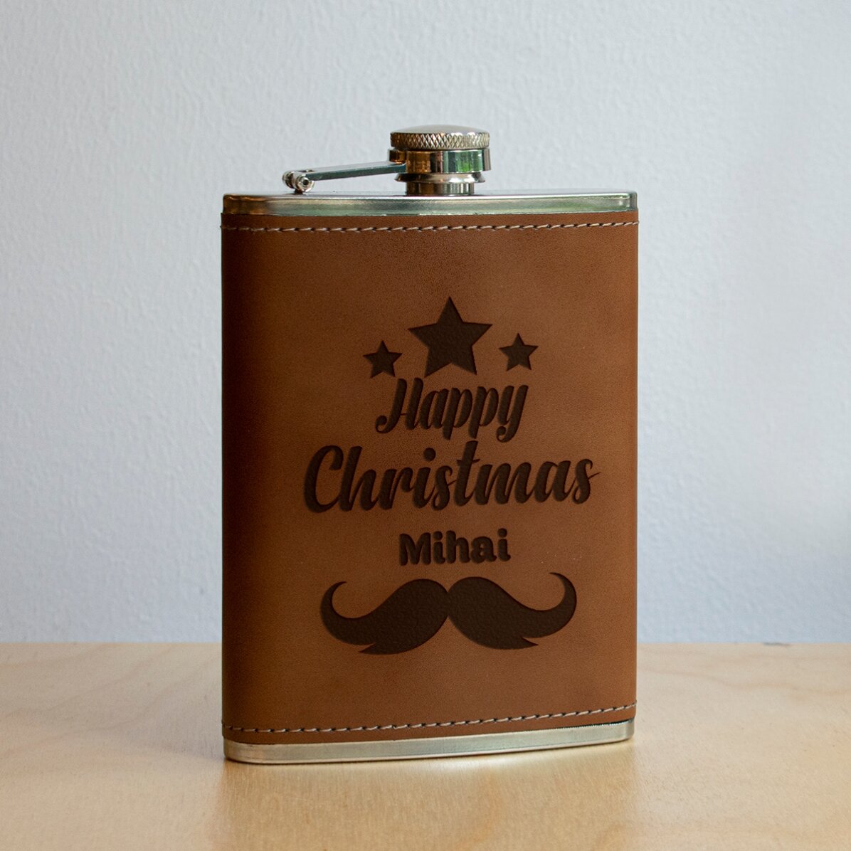 Gepersonaliseerde zakfles met lederen hoes - Happy Christmas