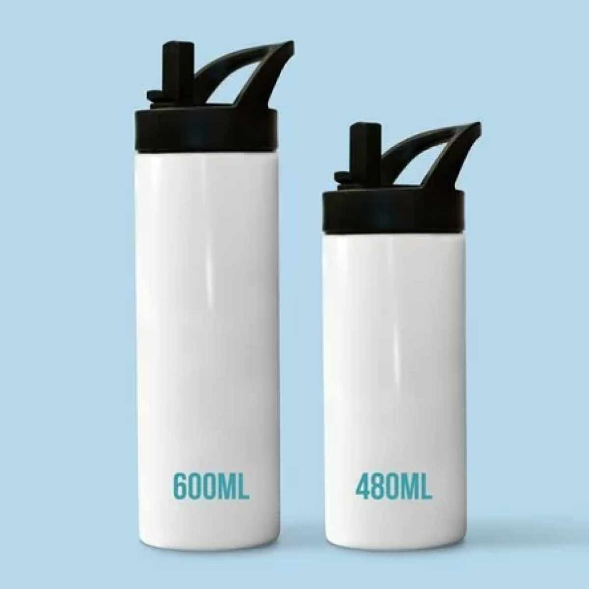 Thermosfles met handvat en rietje, gepersonaliseerd met naam in verticale opstelling