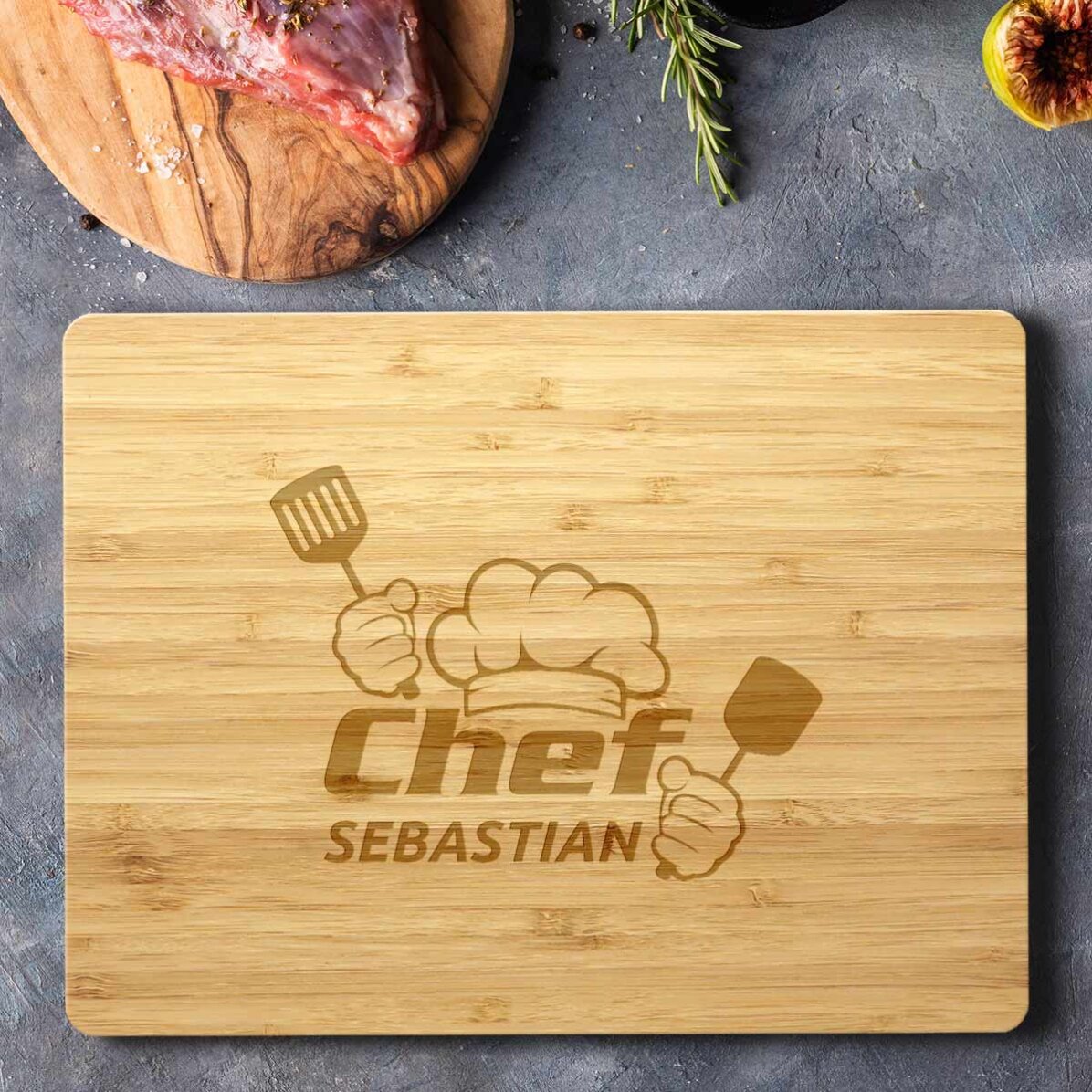 Planche à découper personnalisée avec inscription - Chef Puternic