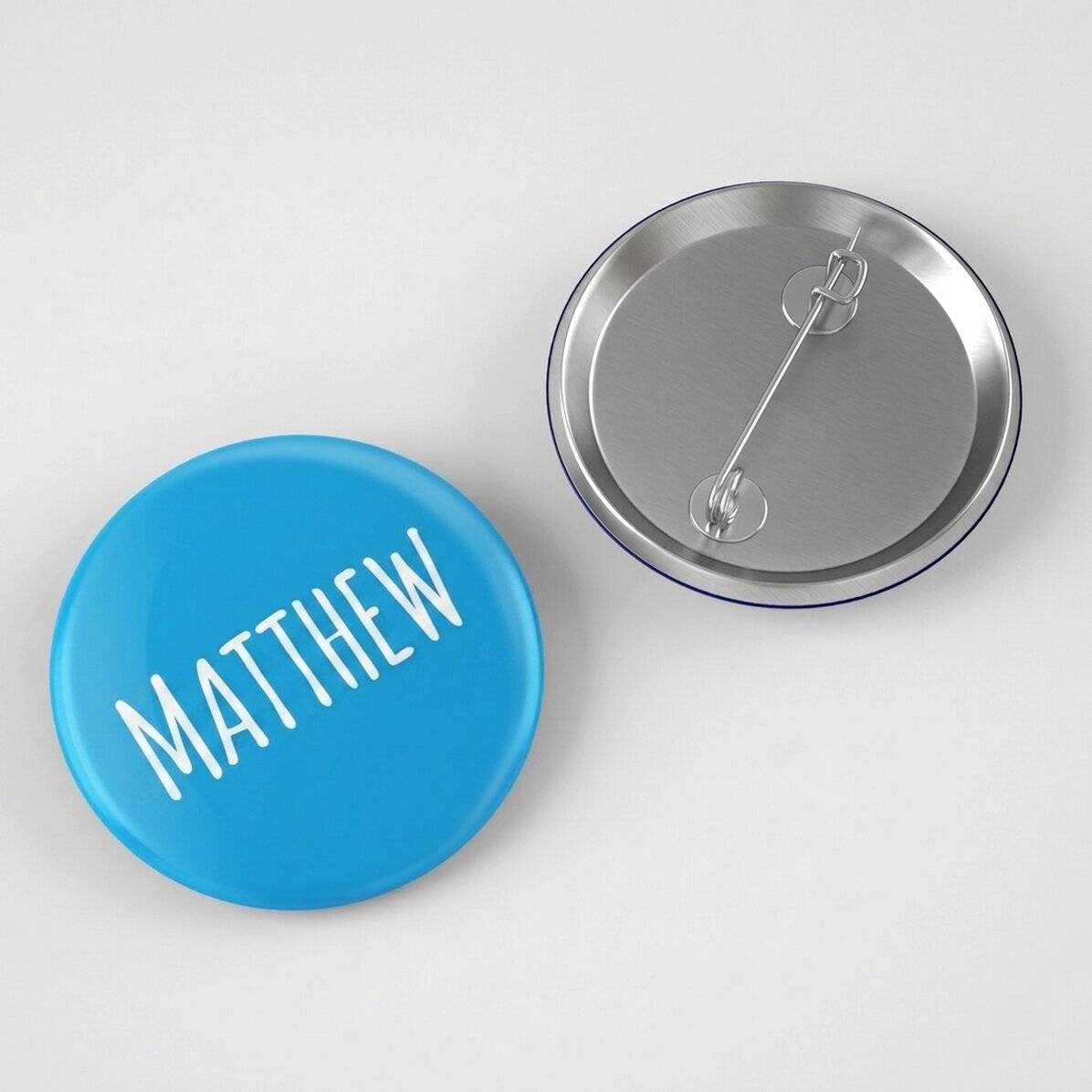 Een gepersonaliseerde button met jouw naam