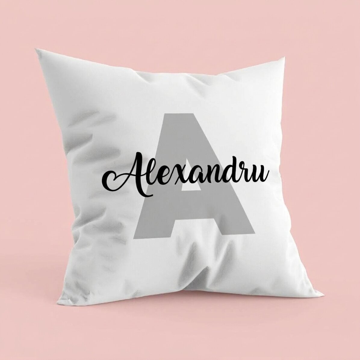 Coussin personnalisé avec inscription - Initiale