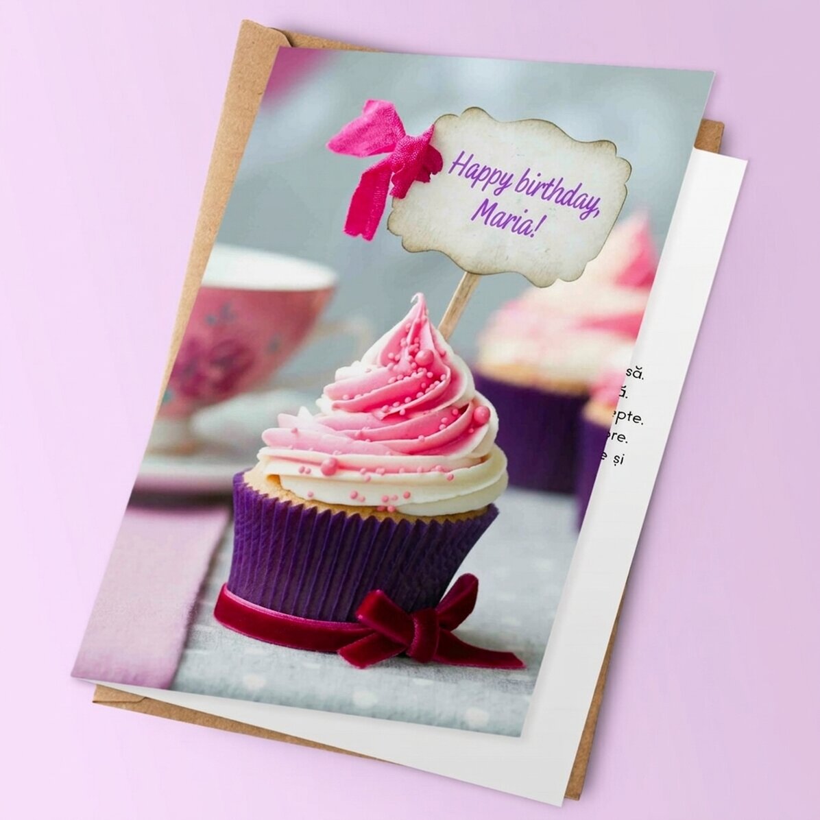 Carte de vœux personnalisée « cupcake violet »