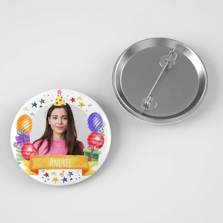 Badge personnalisé avec photo et texte - Joyeux anniversaire