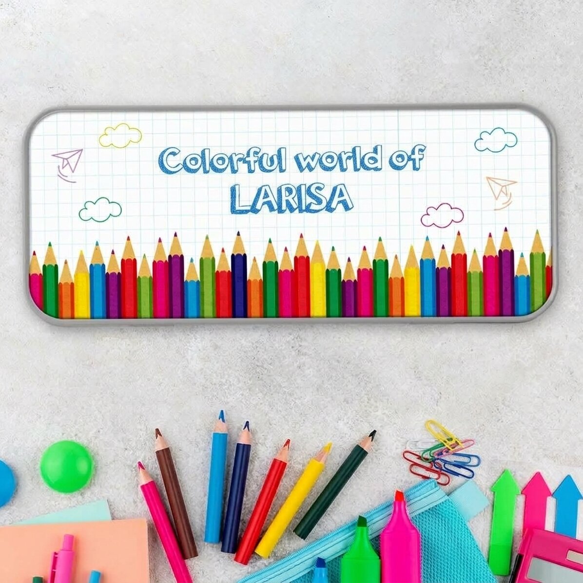 Gepersonaliseerd etui met tekst - Een kleurrijke wereld