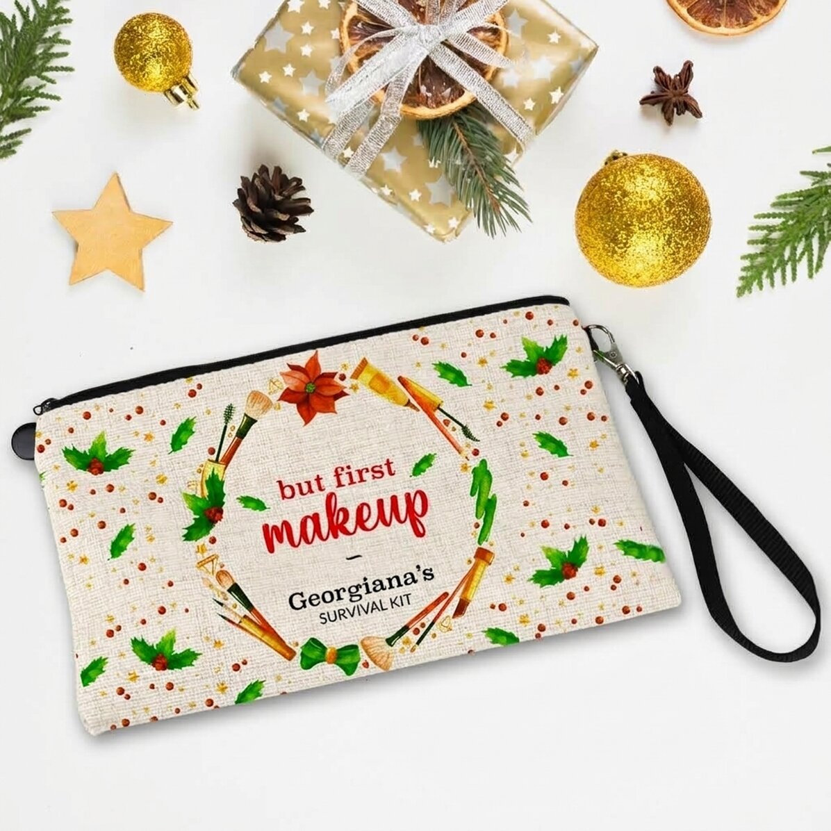 Gepersonaliseerde make-upset met de tekst ‘Survival Kit’