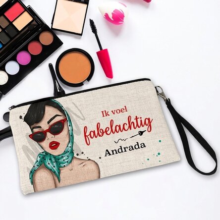 Gepersonaliseerde make-upset met de tekst ‘I feel Fabulicious’