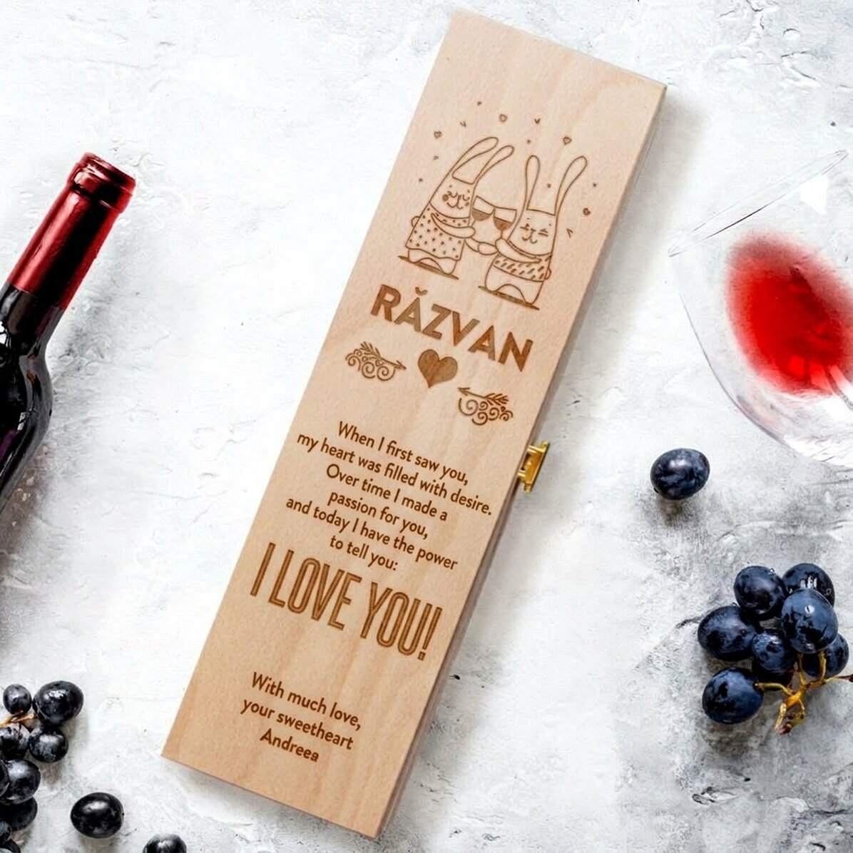 Coffret de vin personnalisé avec un nom et un message - Saint-Valentin