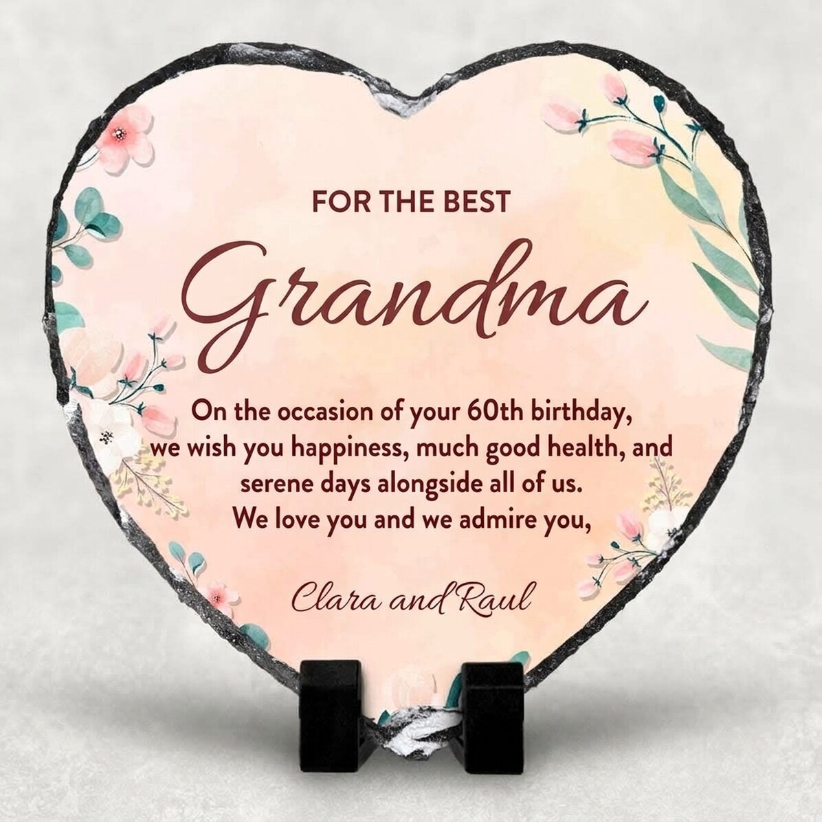 Ardoise en forme de cœur personnalisée avec un message pour grand-mère