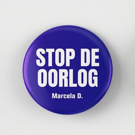 Gepersonaliseerde button met naam - STOP WAR