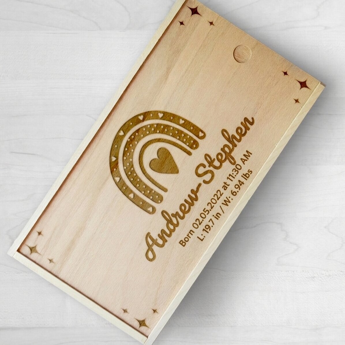 Gepersonaliseerde houten geschenkdoos met tekst - De herinneringsdoos voor pasgeborenen