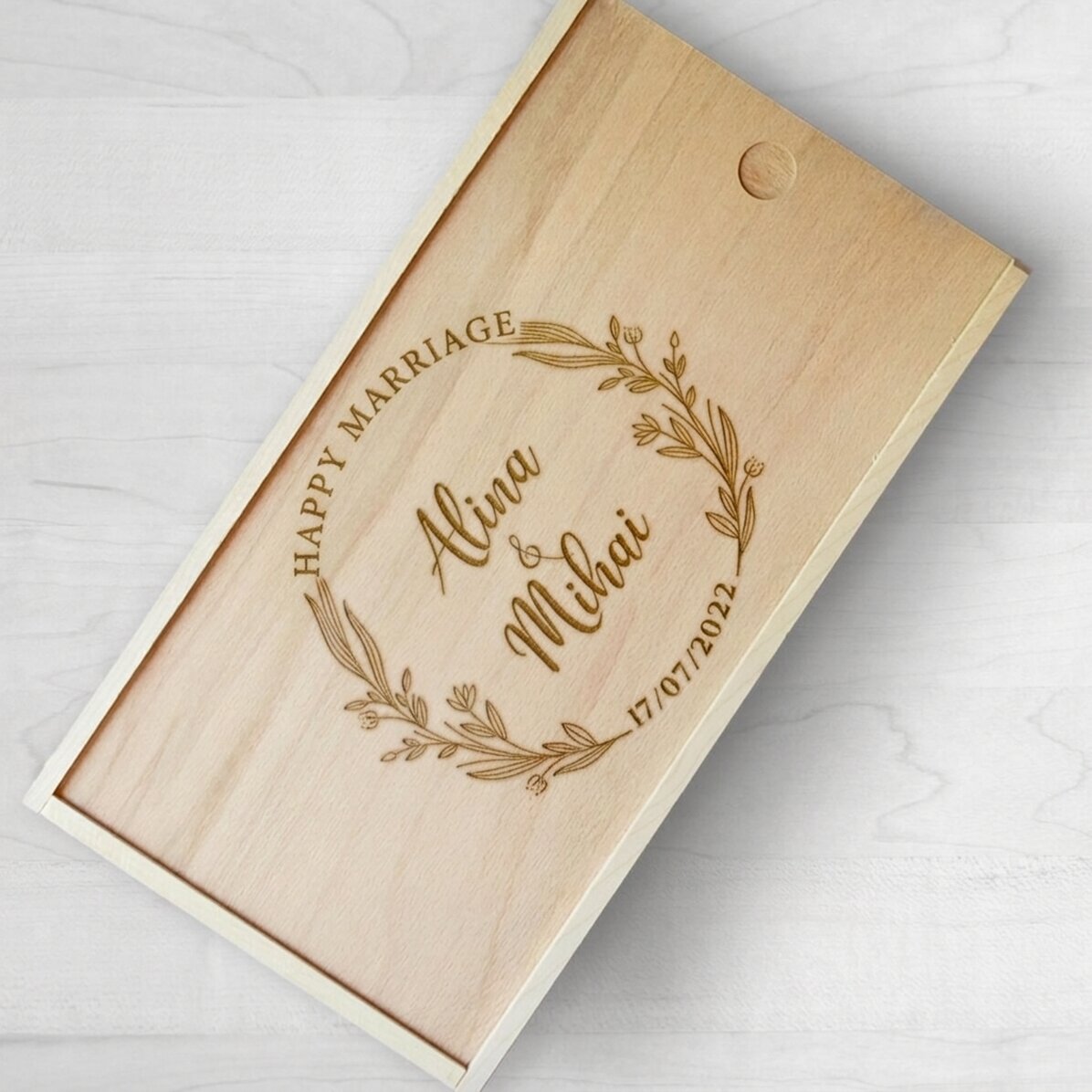 Gepersonaliseerde houten geschenkdoos met tekst - Met liefde