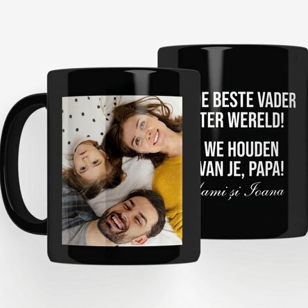 Gepersonaliseerde zwarte mok met een foto en een boodschap