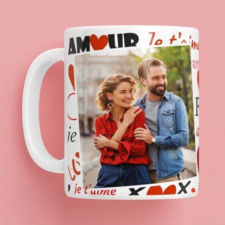 Tasse personnalisée avec le texte « Love » et une photo