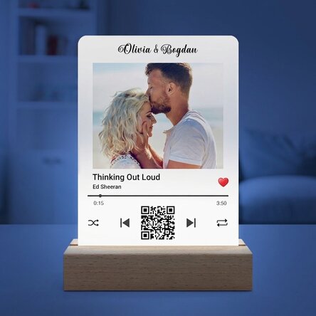 Gepersonaliseerde LED-nachtlamp met een foto en een QR-code - Ons liedje