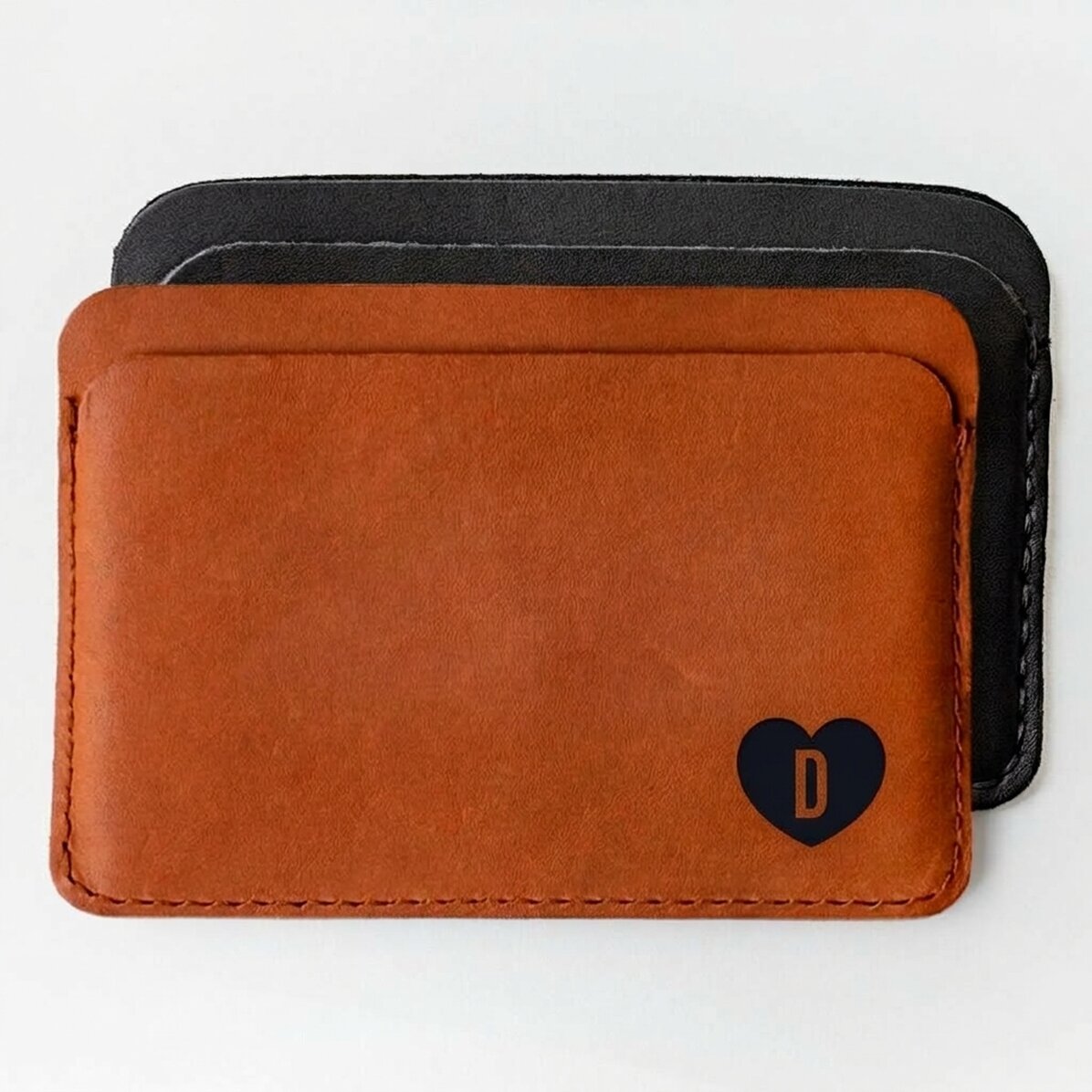 Portefeuille en cuir personnalisé avec une initiale - Cœur