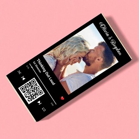 Chocolade met een foto, tekst en QR-code naar keuze - Ons liedje